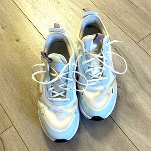 Nike Air Max Dia Shoes